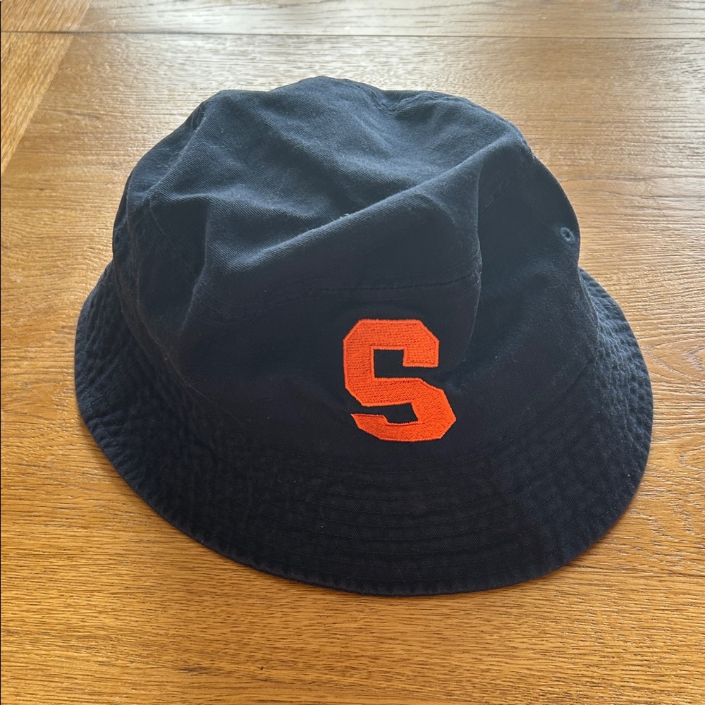 Syracuse Bucket Hat